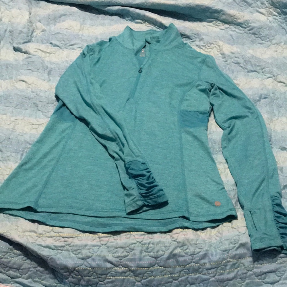 Athletic light weight quarter zip